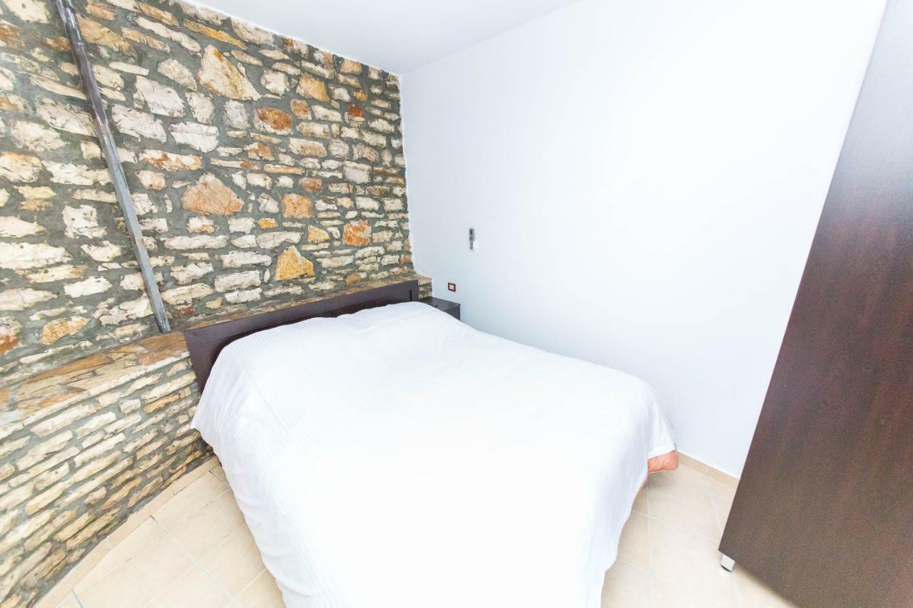Hotel Ajka Berat Camera foto